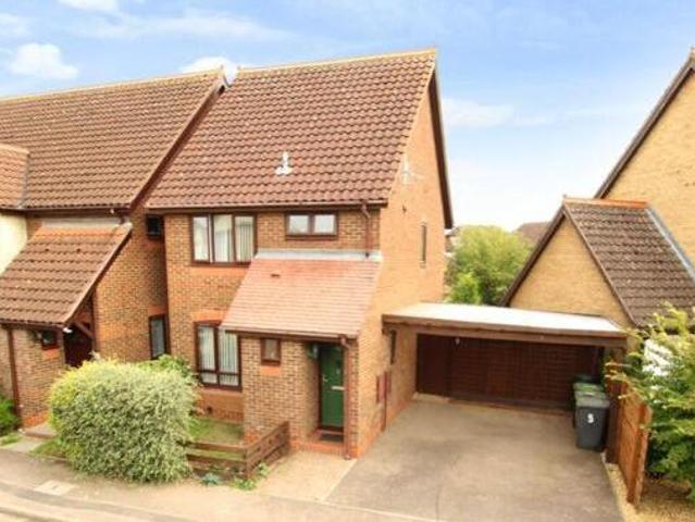 House for sale in Sandy, Bedfordshire