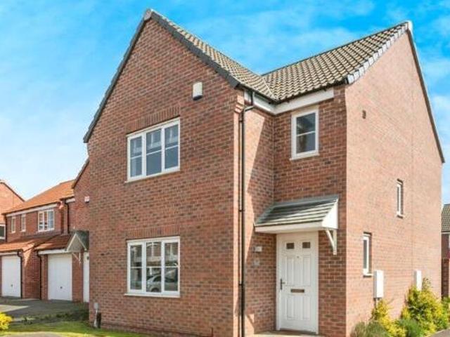 House for sale in Cusworth, South Yorkshire