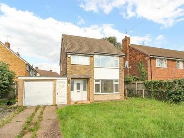 House for sale in Scawsby, South Yorkshire