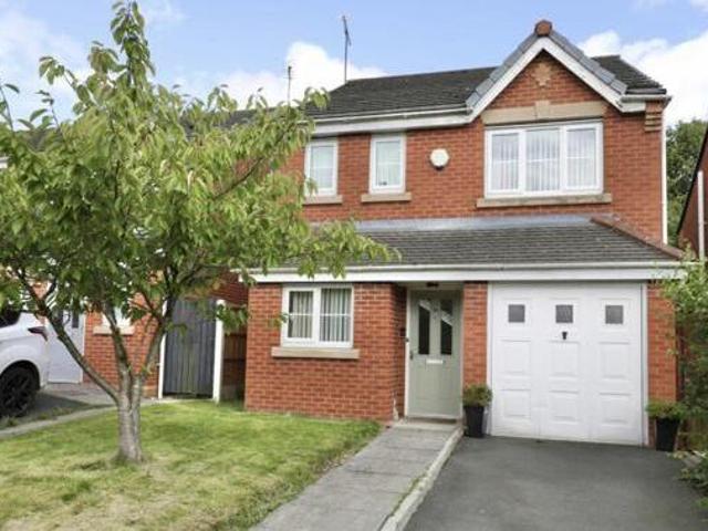 House for sale in Tanhouse, Roby Mill
