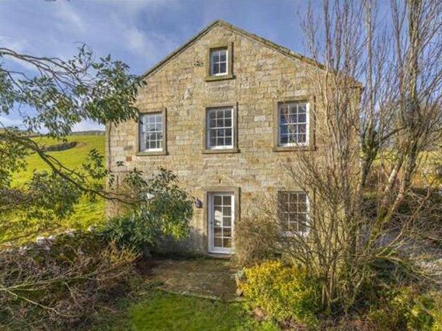 House for sale in Skipton, North Yorkshire