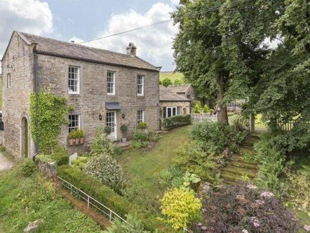 House for sale in Skipton, York and North Yorkshire