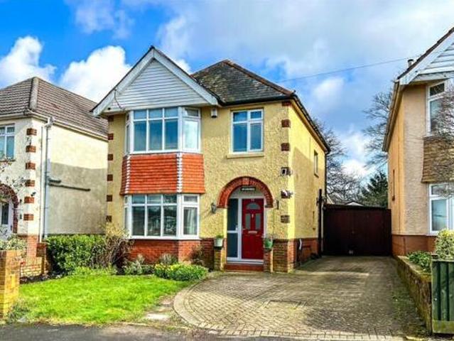 House for sale in Chilworth Old Village, Test Valley