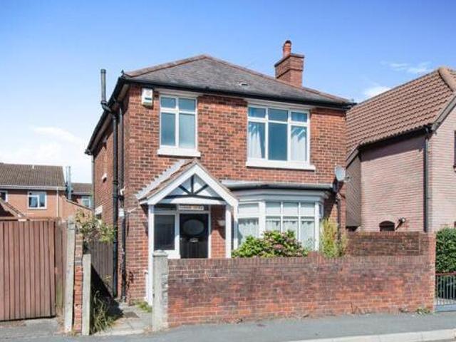 House for sale in Chilworth Old Village, Test Valley