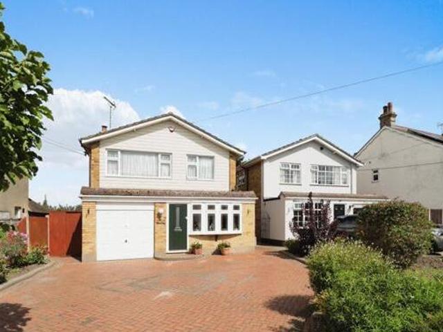 House for sale in Alton Barnes