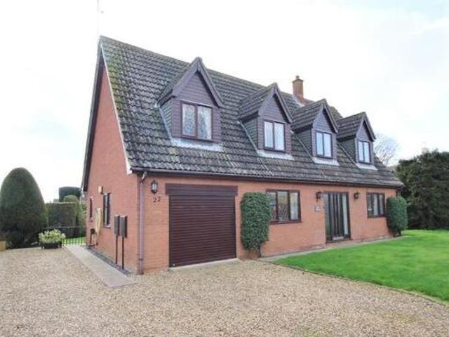 House for sale in Clay Lake, Gosberton Clough