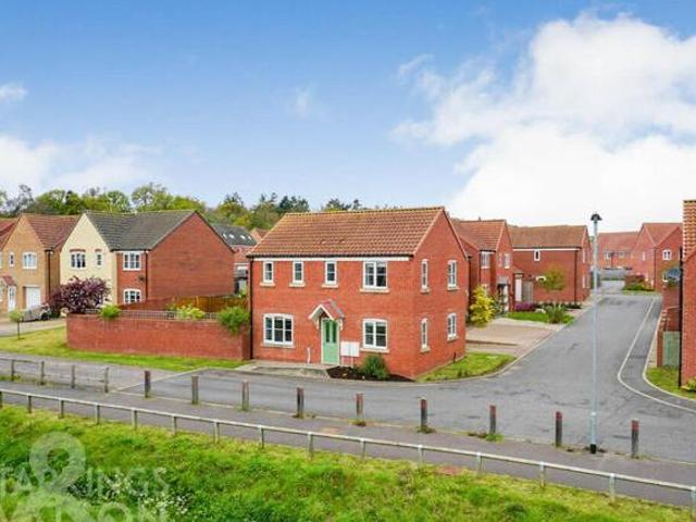 House for sale in East Bank, Norfolk