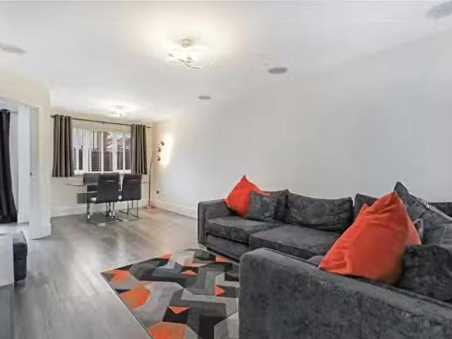 House for sale in Bonnyton