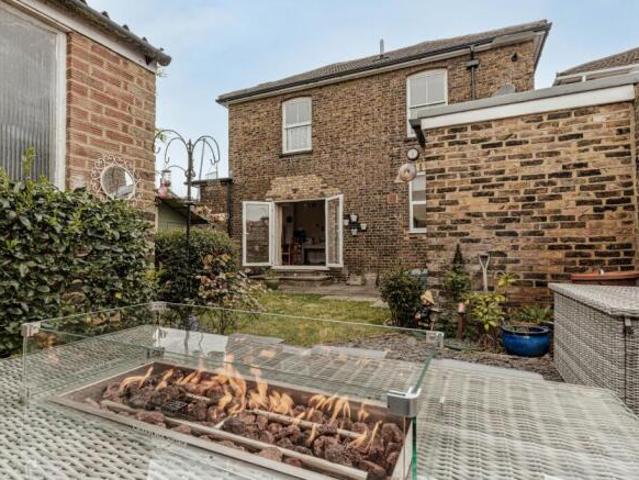 Farm for sale in Oad Street, Kent