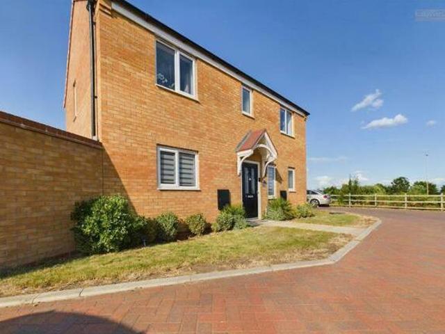 House for sale in Hampton Green, Cambridgeshire