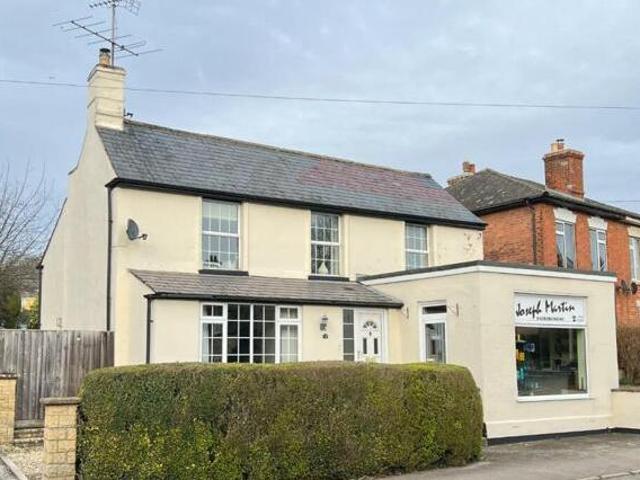 House for sale in Stonehouse, Stroud