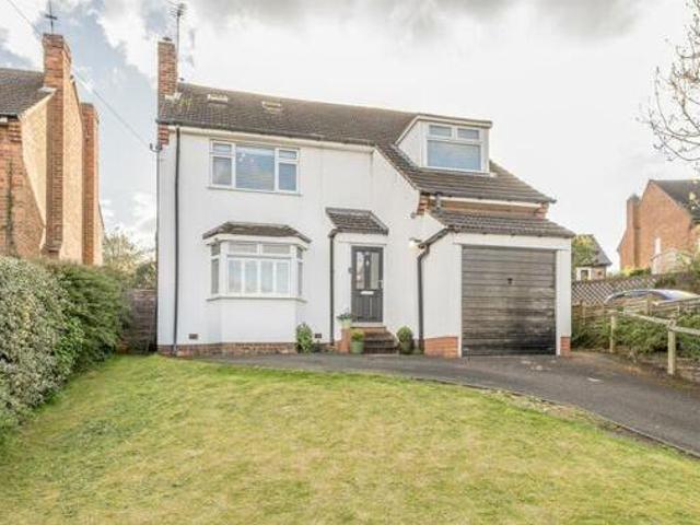House for sale in Stourbridge, West Midlands