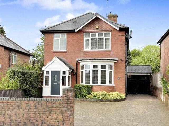 House for sale in Stourbridge, West Midlands