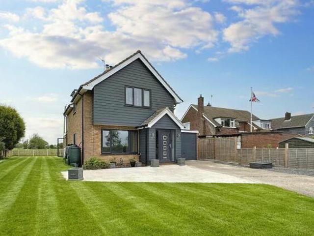 House for sale in Bedingfield, Suffolk