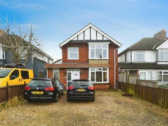 House for sale in Swindon, England