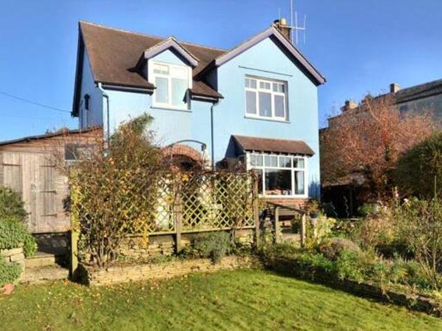 House for sale in Thrupp, School House