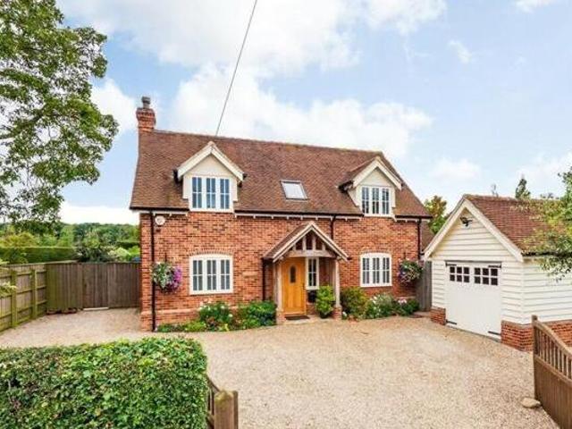 House for sale in Chelmondiston, Suffolk
