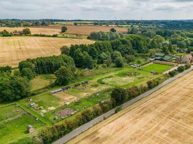House for sale in Chelmondiston, Suffolk