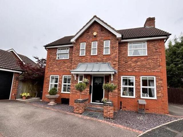 House for sale in Walmley, Birmingham