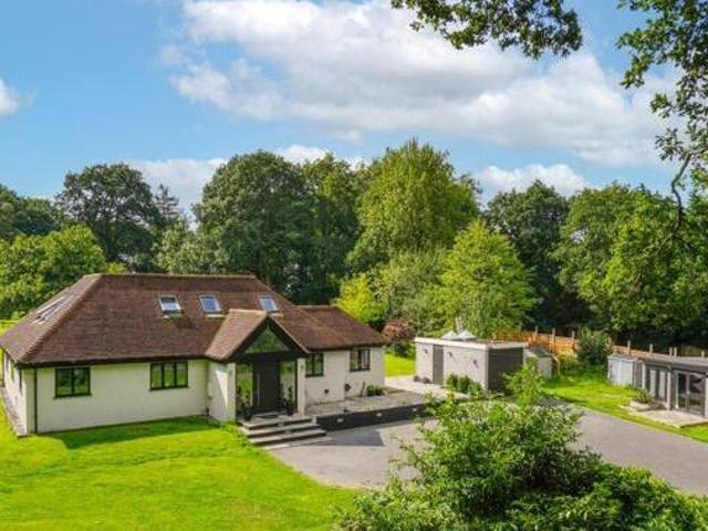 House for sale in Red Hill, Surrey