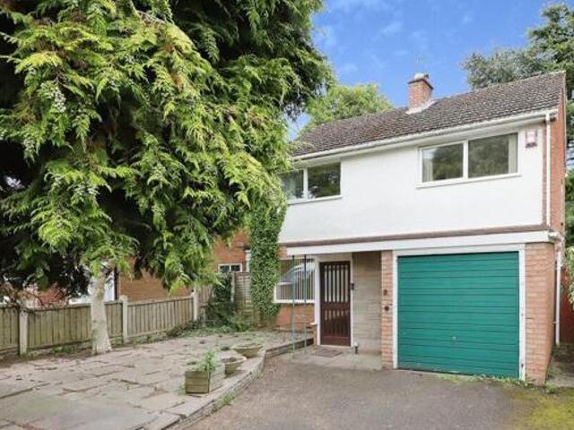House for sale in Aldersley, Stockwell End