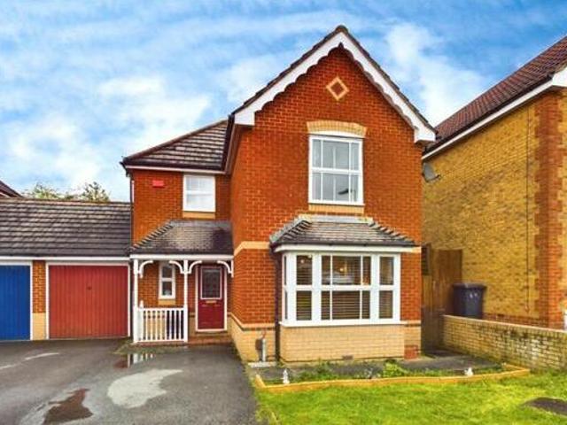 House for sale in Thatcham, West Berkshire