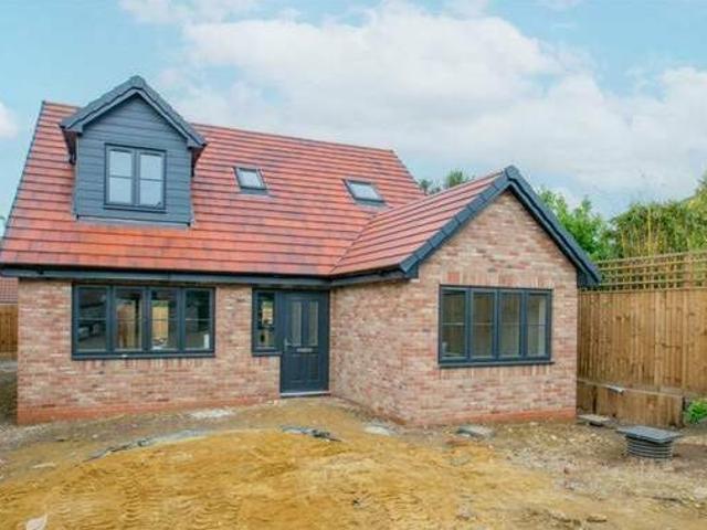 House for rent in Lyons, Greater London