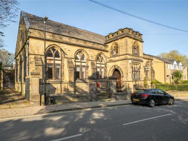 Farm for sale in Pudsey, West Yorkshire