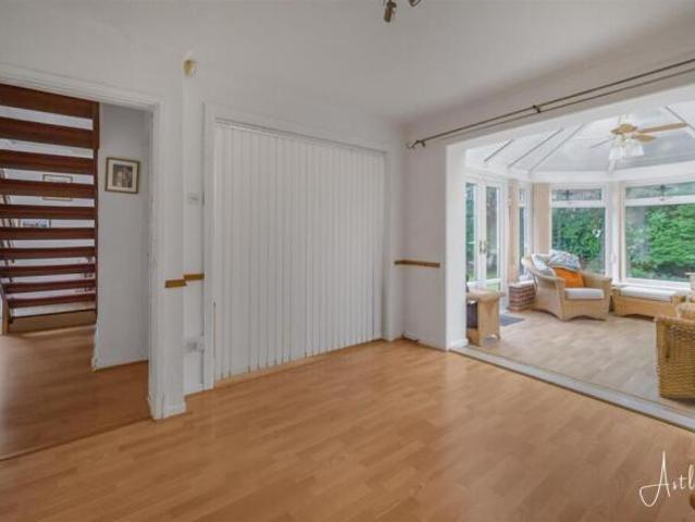 Farm for sale in Three Crosses, Swansea