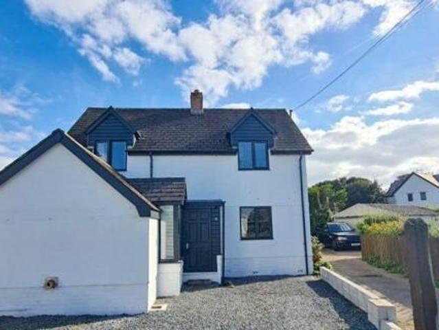 House for sale in Mount Ambrose, Cornwall