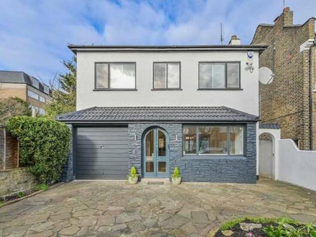 House for rent in Lyons, Greater London