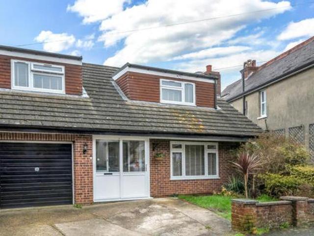House for sale in Hawkenbury, Sandown Park