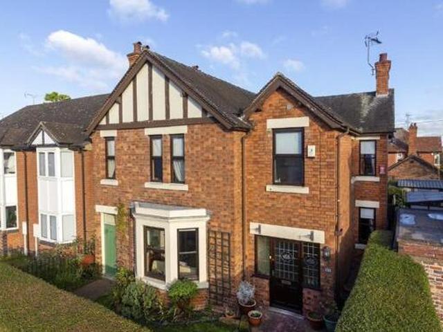 House for sale in The Wharf, East Staffordshire