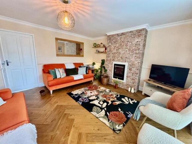 Farm for sale in Chaddesden, East Midlands