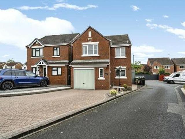 House for sale in Pelsall, West Midlands
