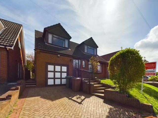 House for sale in Brownhills, West Midlands