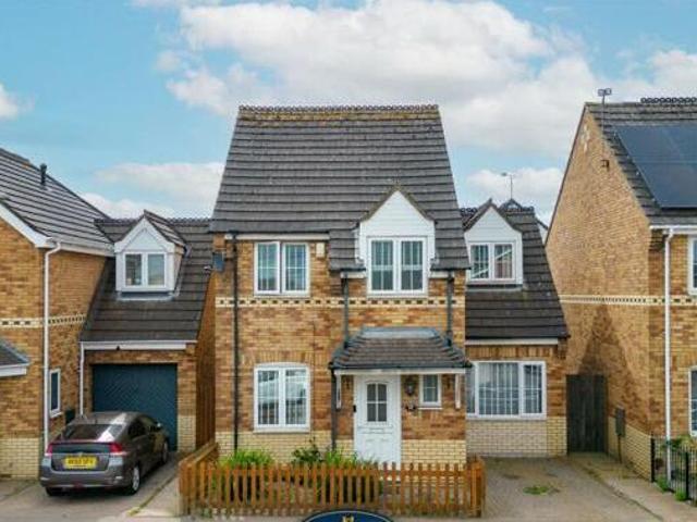 House for sale in Walsgrave On Sowe, West Midlands