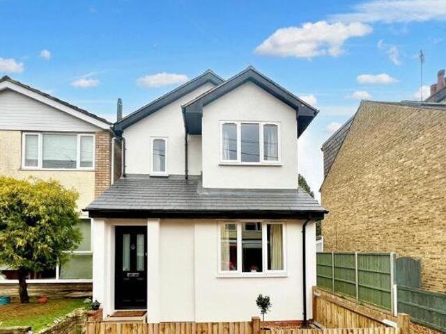 House for sale in Great Amwell, East Hertfordshire