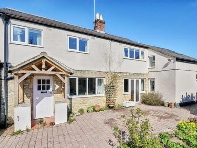House for sale in Hampton Green, Cambridgeshire