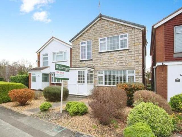 House for sale in Warwick, Warwickshire