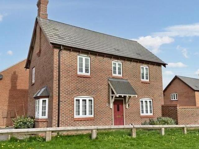 House for sale in Lower Farm Estates, Camp Hill