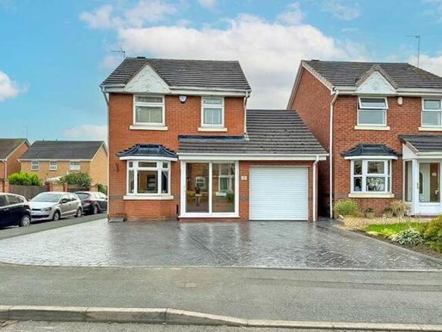 House for sale in Wednesfield, West Midlands