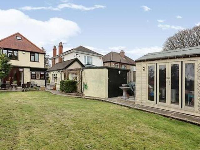 House for sale in Wednesfield, West Midlands