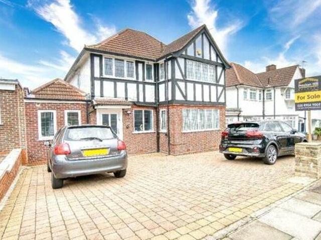 House for sale in Wembley, Greater London