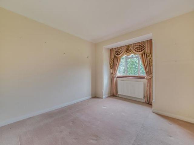 Farm for sale in Sonning