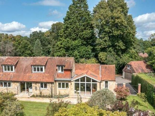 House for sale in Littlecote, West Sussex