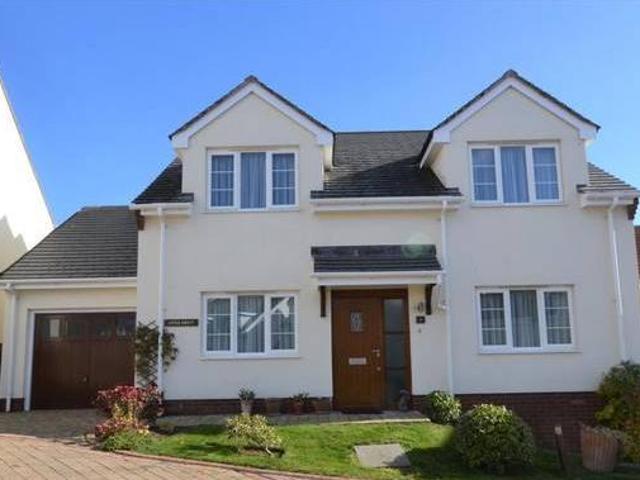 House for sale in Devon
