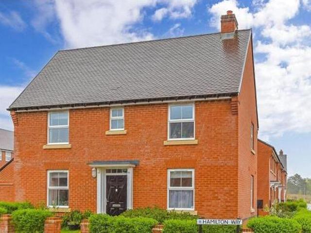 House for sale in Littlecote, West Sussex