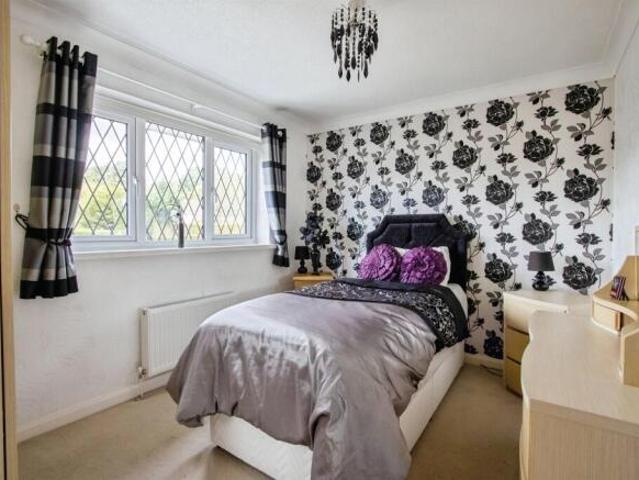 Farm for sale in Whinmoor, West Yorkshire