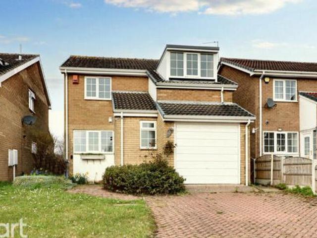 House for sale in Wheatley Hills, South Yorkshire